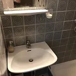 Ξενοδοχείο με διαμερίσματα Uniaparts *