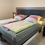 Ξενοδοχείο με διαμερίσματα Uniaparts